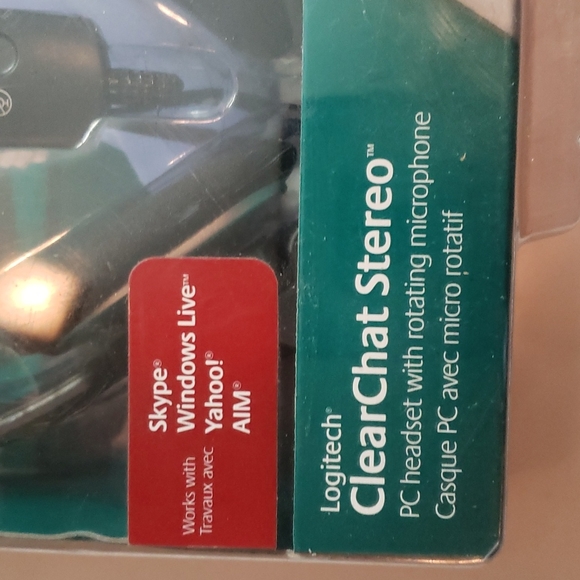 Logitech ClearChat Stereo Silver/Black Headband Headsets - Picture 2 of 6